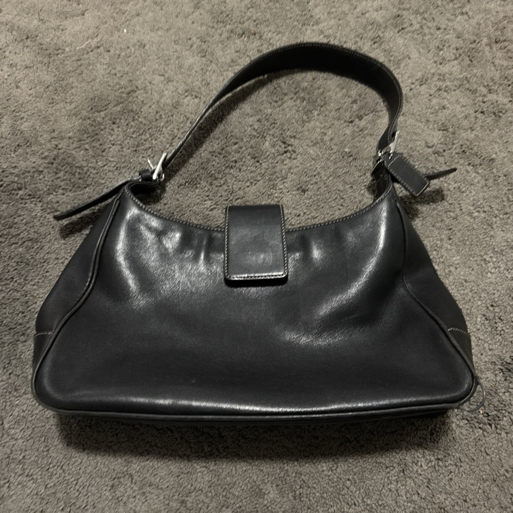 Coach Black Leather Shoulder Bag
